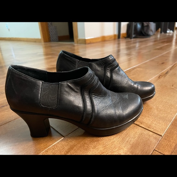 Black Booties Danskos - Picture 1 of 4